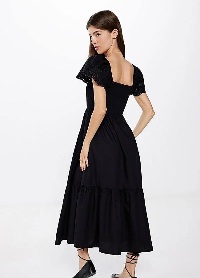 Imagen - Vestido negro con vuelo