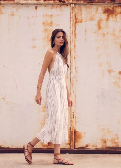 Imagen - Vestido escote halter de Stradivarius (35,99 euros)