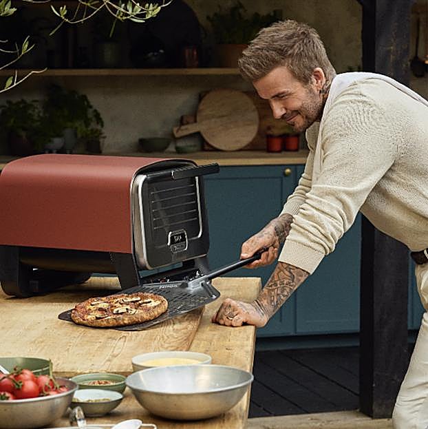 Dónde comprar el horno para pizzas viral de David Beckham: rebajado en Amazon y con las mejores valoraciones