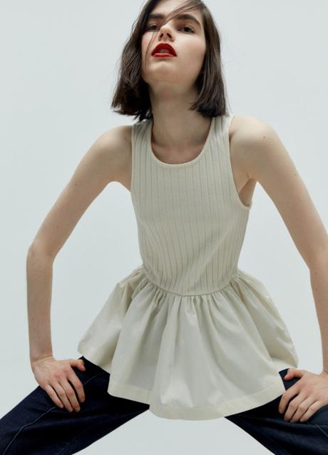 Imagen - Top blanco de Sfera (29,99 euros)