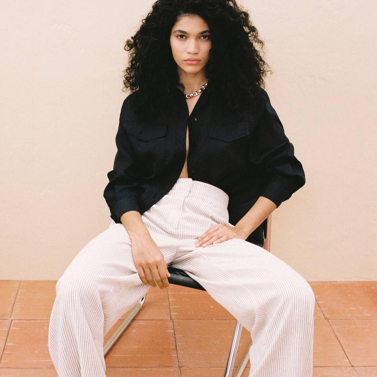 5 camisetas de Mango rebajadas para tus looks de verano