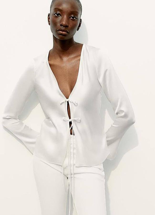 Imagen - Camisa básica satinada con lazos