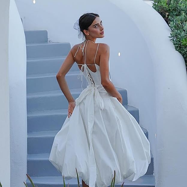 Tres sérums recuperadores que hidratan el rostro después de tomar el sol