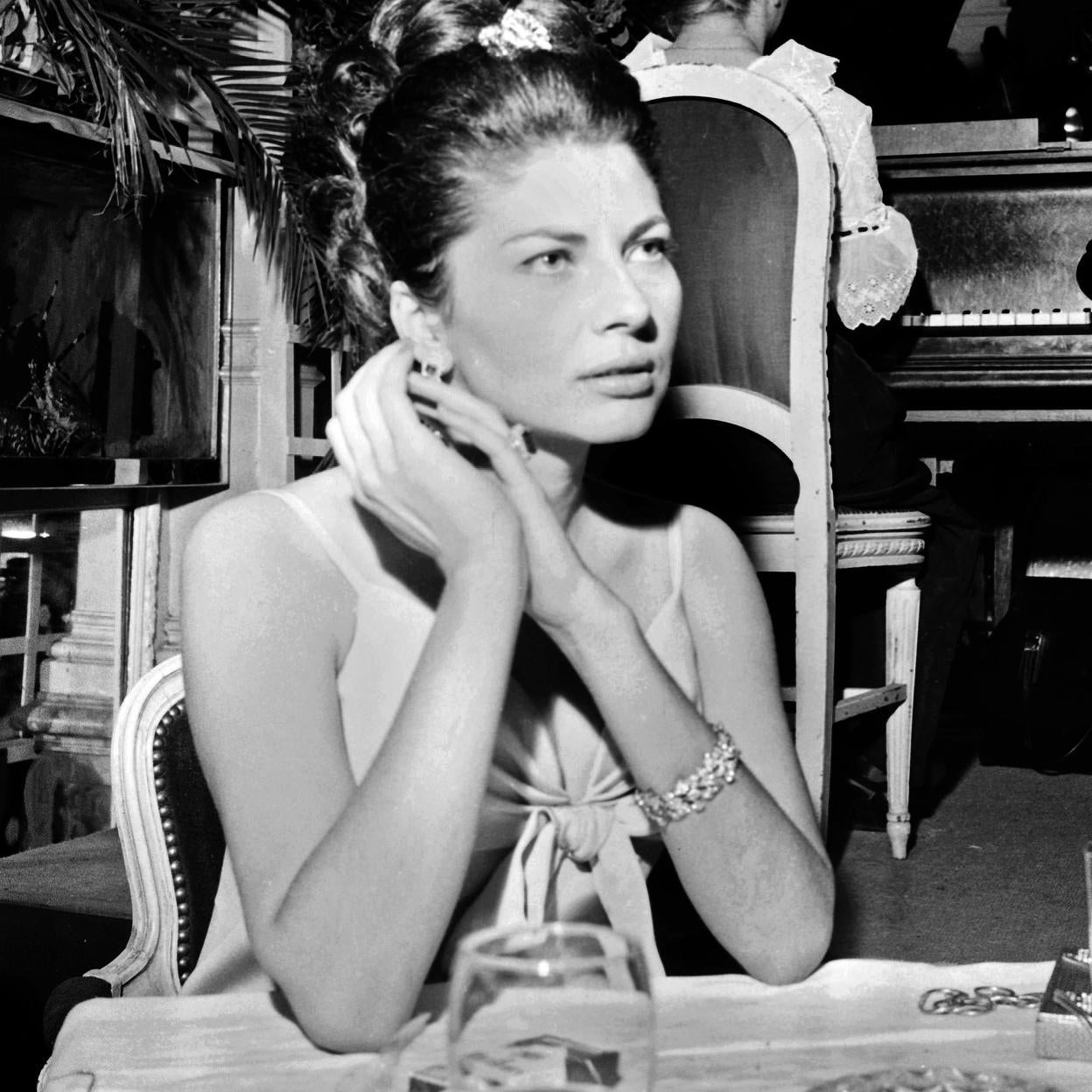 La princesa Soraya, ex emperatriz de Irán, en París en 1963. 