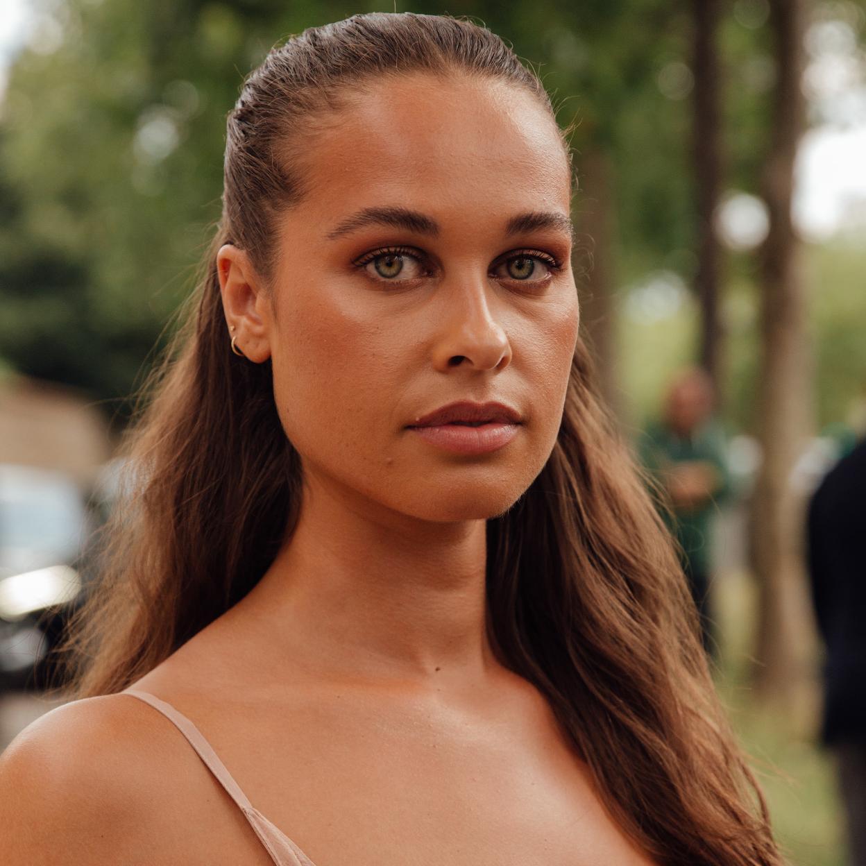 Este rotulador y gel de cejas de 10 euros es un dos en uno perfecto para olvidar el microblading