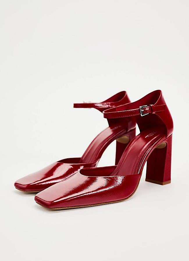 Imagen - Zapatos de tacón rojos en tejido de piel