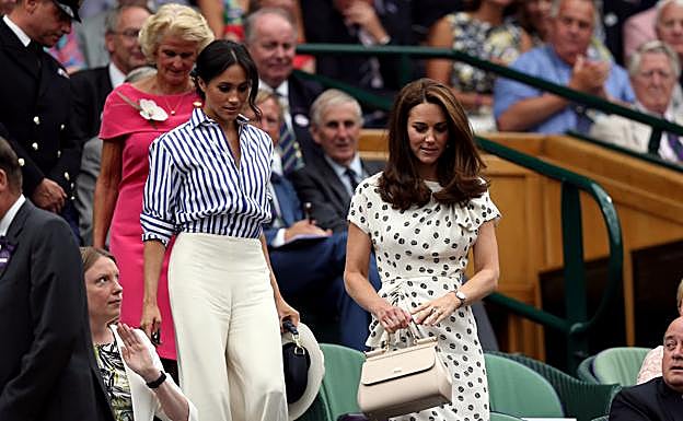 Kate Middleton y Meghan Markle en el torneo de Wimbledon de 2018. 