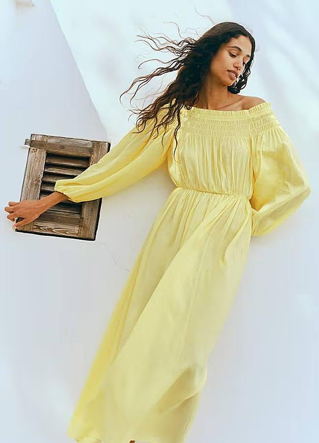 Imagen - Vestido midi amarillo mantequilla
