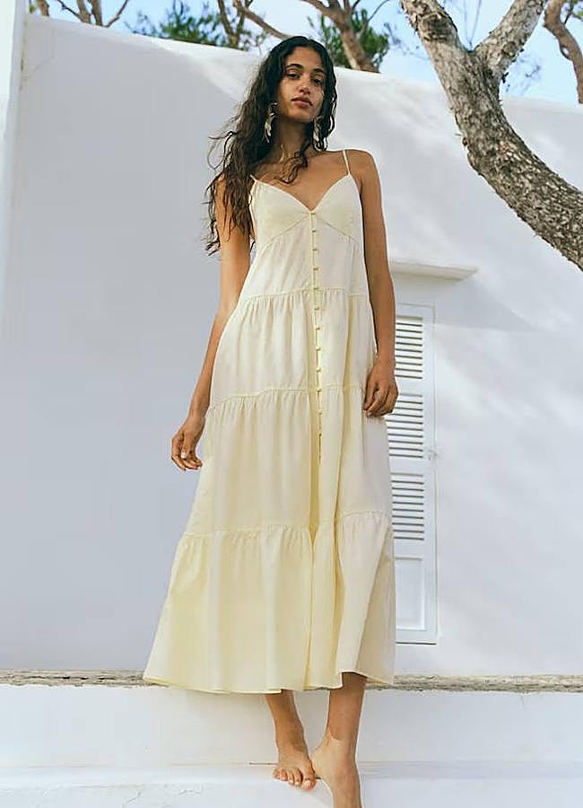 Imagen - vestido amarillo mantequilla largo y fluido