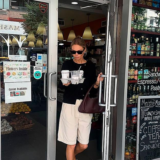 Los mejores looks con bermudas que te inspirarán si vas a la oficina en verano