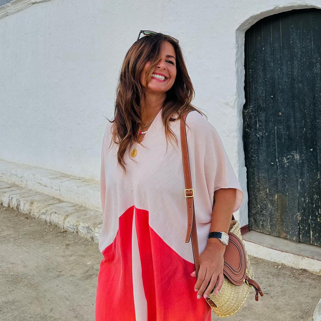 Nuria Roca Granell con un vestido tipo caftán.