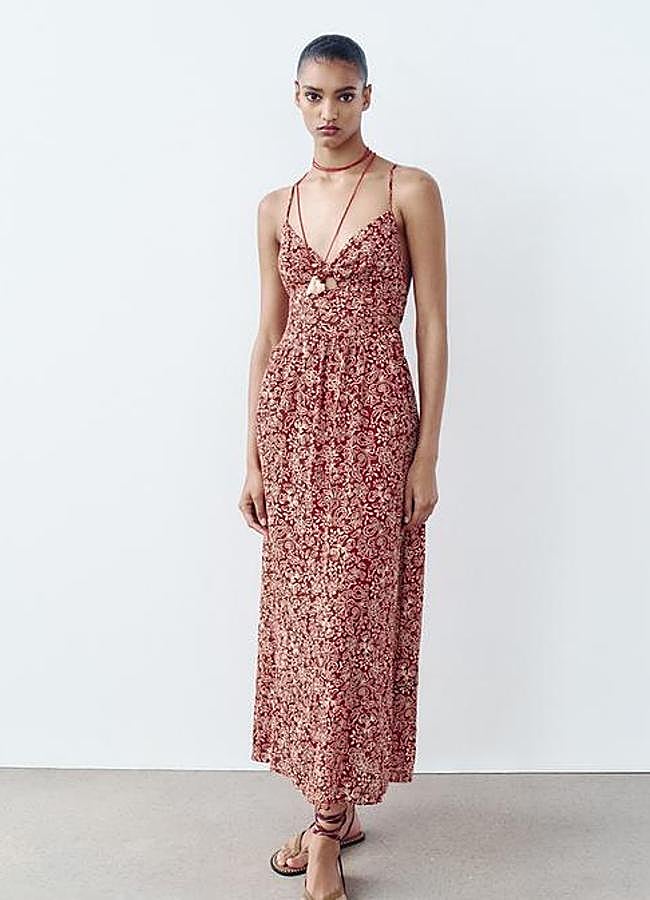 Imagen - Vestido midi estampado cut out de Zara (29,95€)