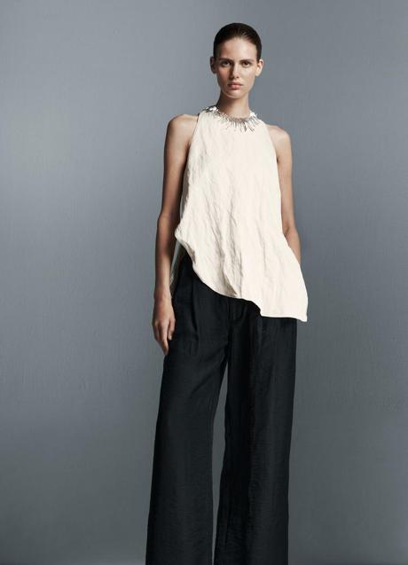 Imagen - Top asimétrico de Zara (21,99 euros)