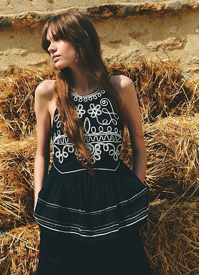 Imagen - Blusa ancha sin mangas con bordados a contraste