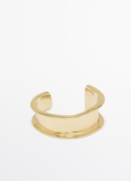 Imagen - Pulsera dorada de Massimo Dutti (49,99 euros)