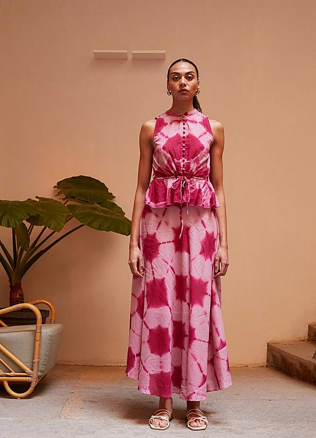 Imagen - El conjunto rosa de Babbaki que ha llevado la reina Letizia.