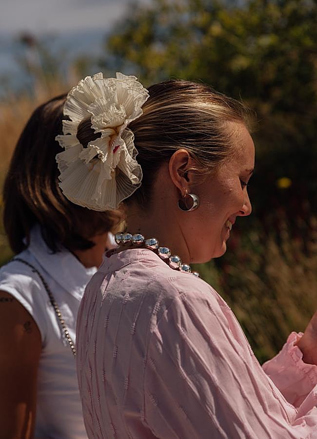 Imagen - Recogido con coletero XL. Foto: Launchmetrics spotlight