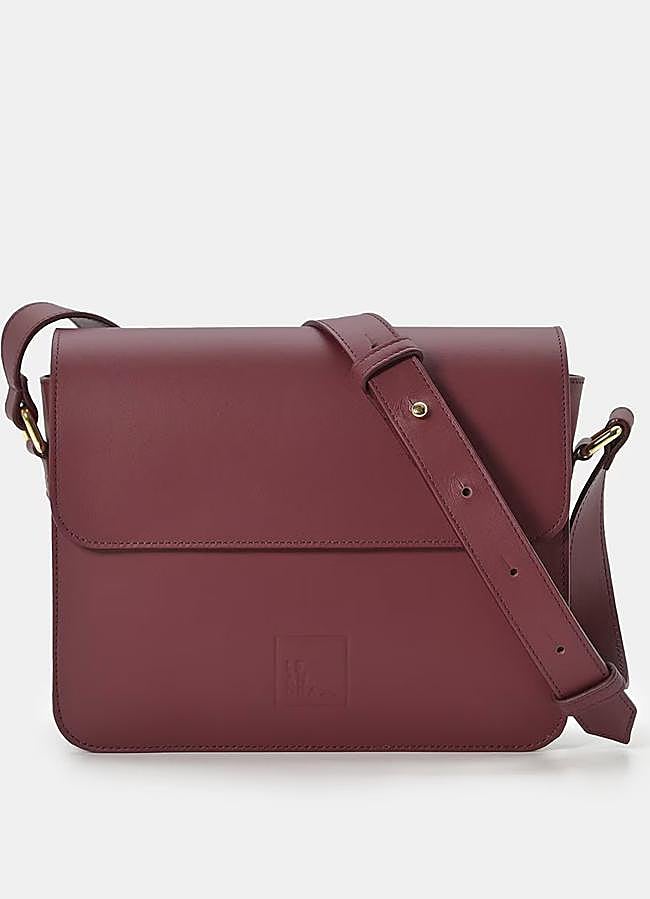 Imagen - Bolso cuadrado de Leandra Bags, 160 euros.