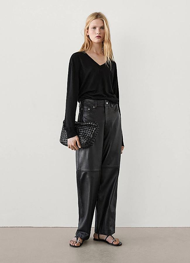 Imagen - Pantalones color negro en tejido de piel