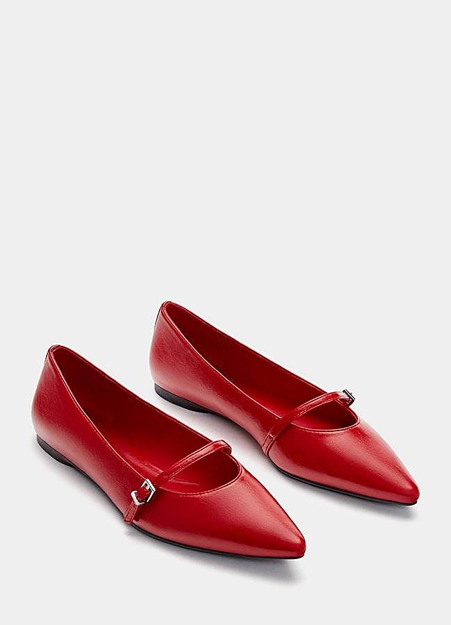 Imagen - Merceditas rojas acabadas en punta