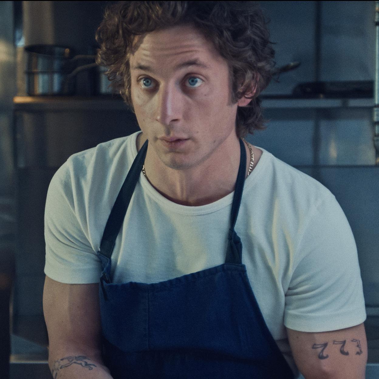 Jeremy Allen White, protagonista de The Bear, en una imagen de la tercera temporada de la serie.
