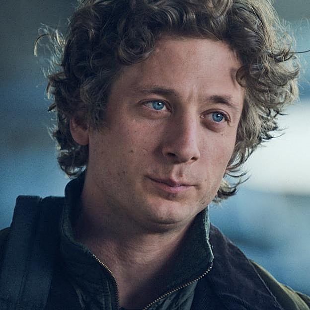 Jeremy Allen White en uno de los flasbacks que veremos en el primer capítulo de la tercera temporada de The Bear.