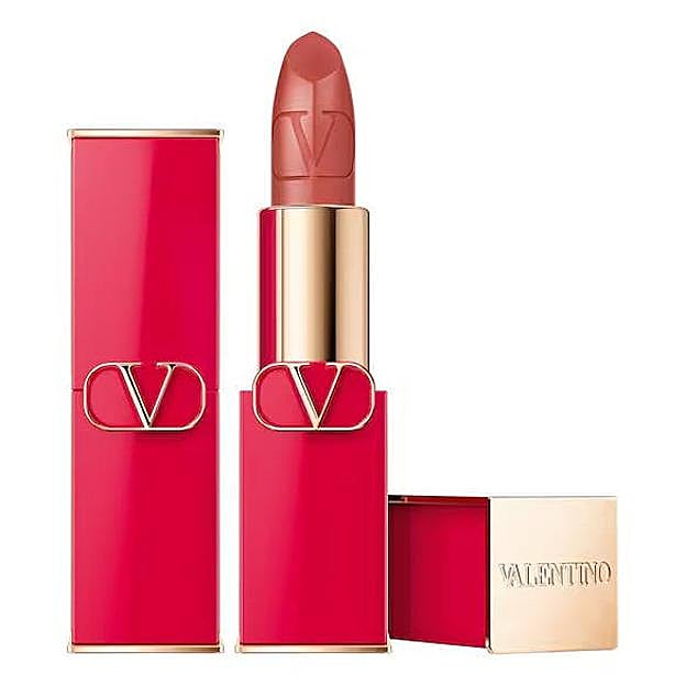 Rosso Valentino Lipstick en tono 100R Roman Grace de Valentino Beauty