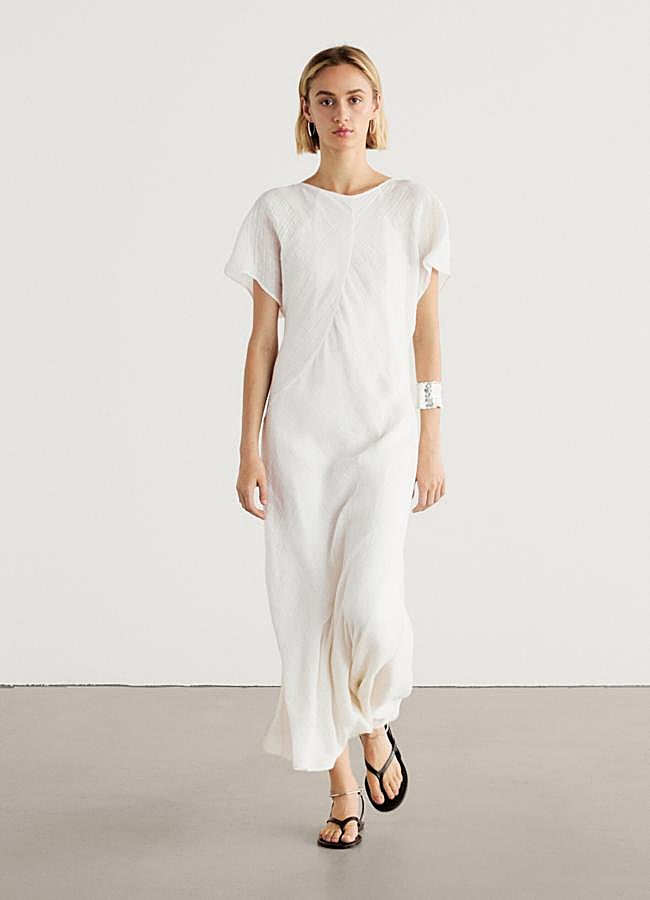 Imagen - Vestido fluido de Massimo Dutti.