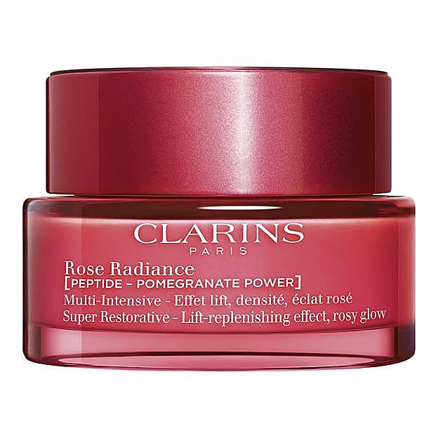 Rose Radiance Multi-Intensive de Clarins. Precio: 110 euros