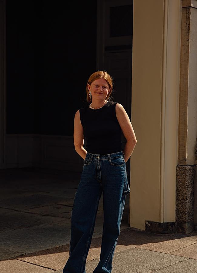 Imagen - Un look con básicos. Foto: Launchmetrics spotlight.