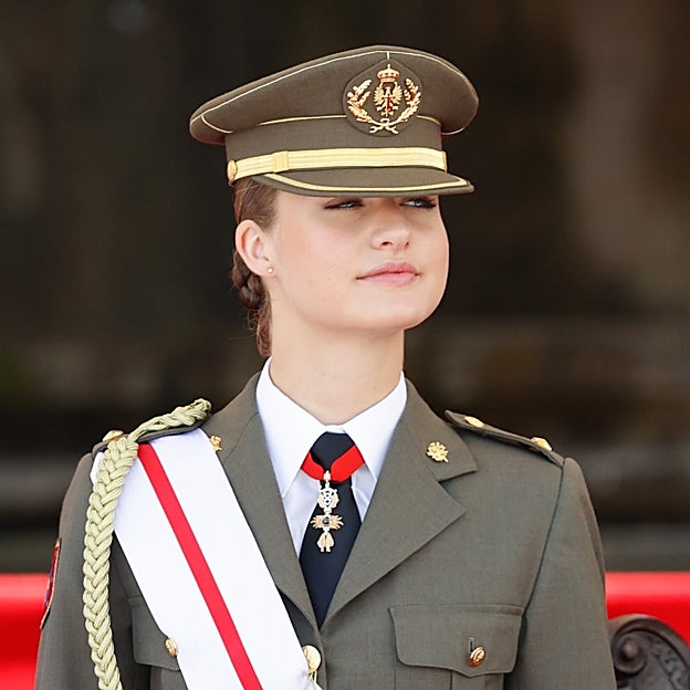 Leonor, en su primera visita a Marín. 