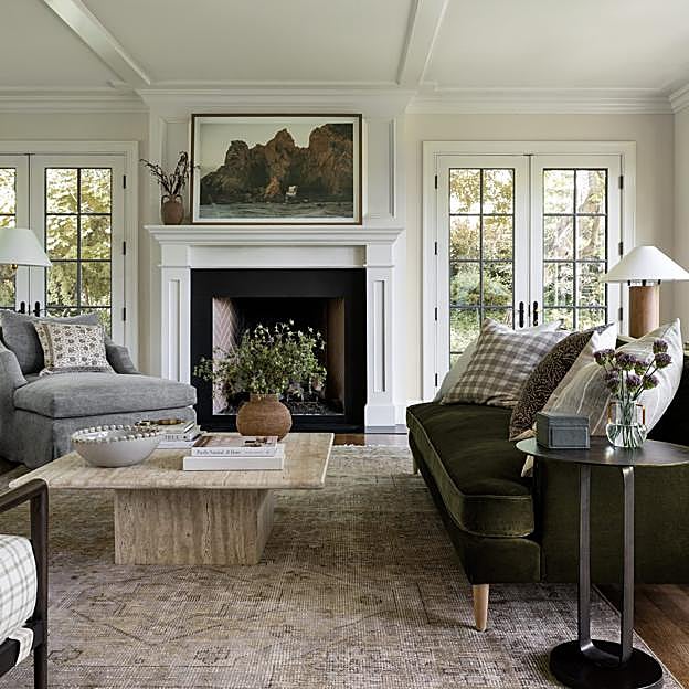 Qué es el estilo demure y cómo aplicar la tendencia viral del otoño a la decoración de tu casa