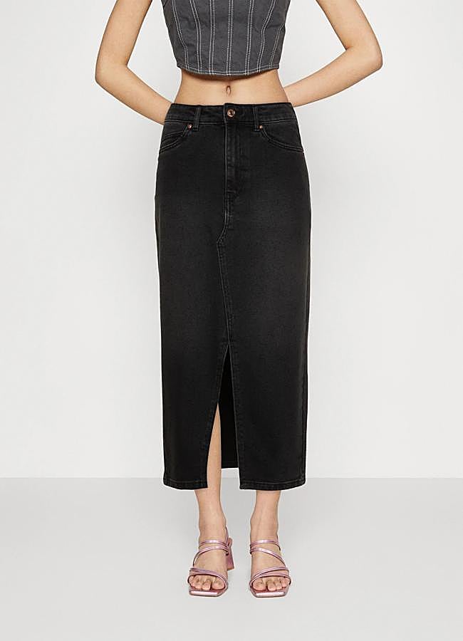 Imagen - Falda vaquera midi negra de Vero Moda, 44,99 euros.