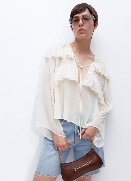 Imagen - Blusa con volantes de H&M (22,99 euros)