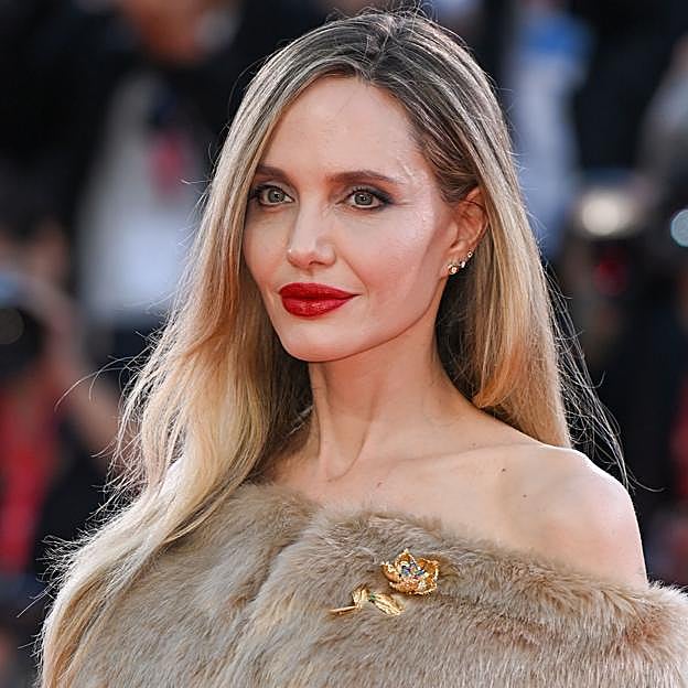 Seis cremas antimanchas que recomienda mi madre con 53 años: suavizan el tono e hidratan