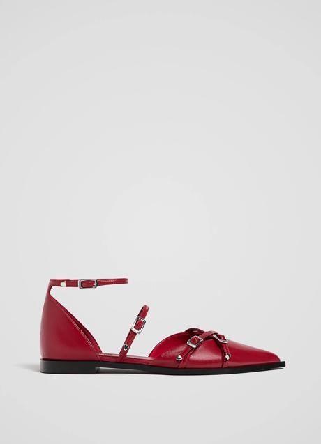 Imagen - Zapatos rojos de Stradivarius (35,99 euros)