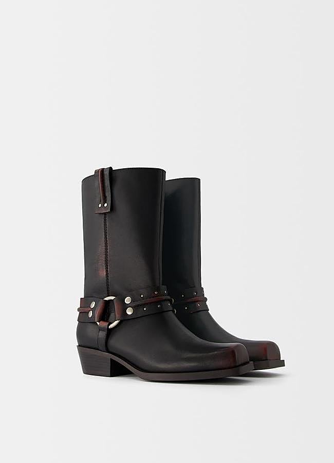 Imagen - Botines de piel en marrón de Bershka.