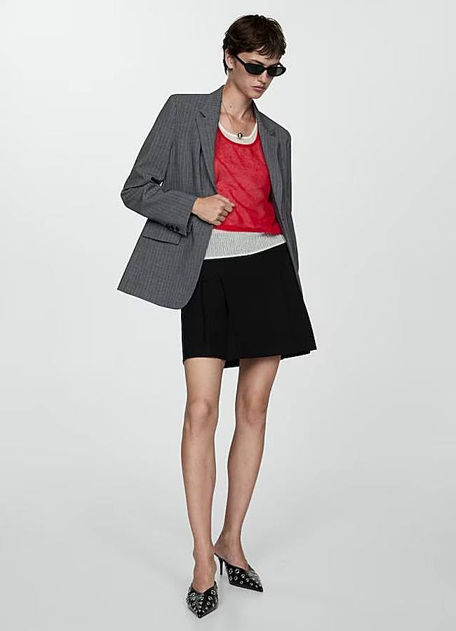 Imagen - Falda de tablas lisa color negro