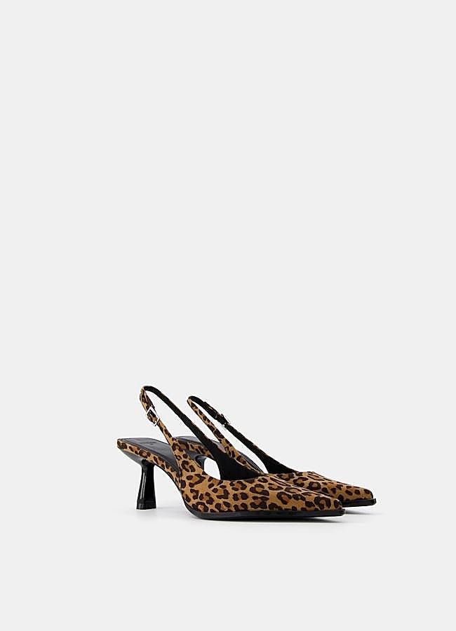 Imagen - Zapato tacón kitten animal print de Bershka, 25,99 euros.