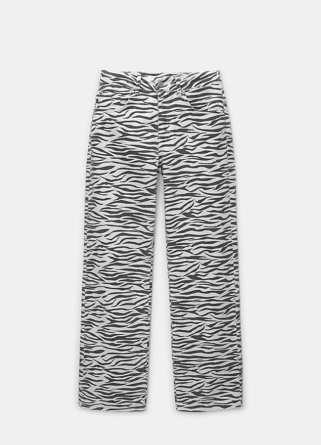 Imagen - Pantalón animal print recto de Pull&Bear (35,99€)