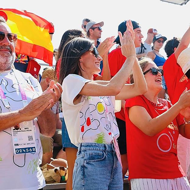 Tres vaqueros rectos de tiro alto para copiar los favoritos de la reina Letizia este otoño