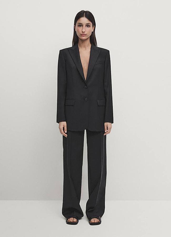 Imagen - Traje básico de lana color negro