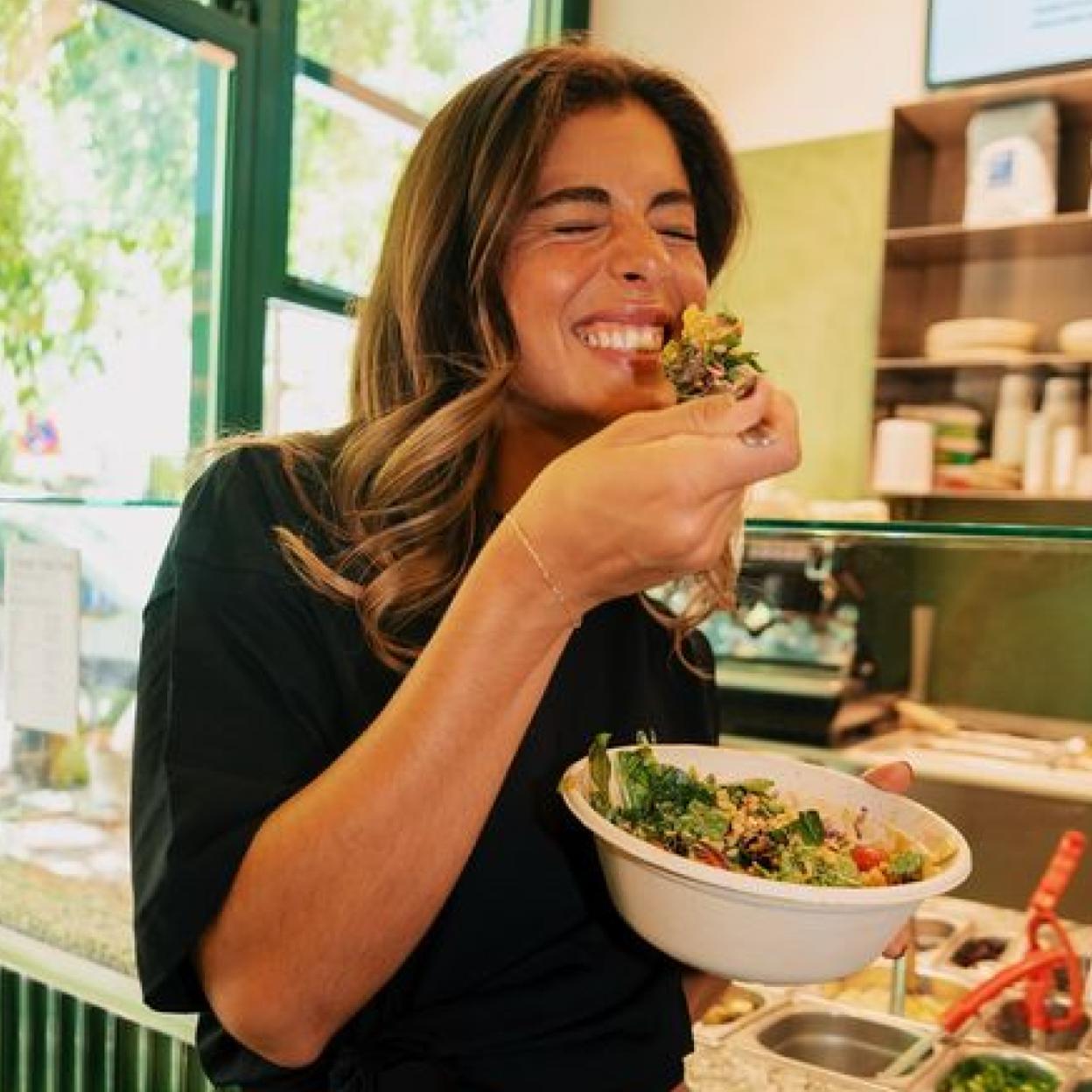 La vitamina que evita pérdidas de memoria y está presente en muchos alimentos