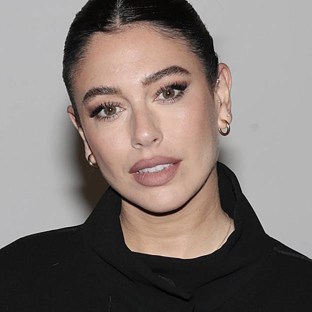 Las pestañas sufren más en otoño y estos son los mejores sérums para que estén más largas, densas y fuertes