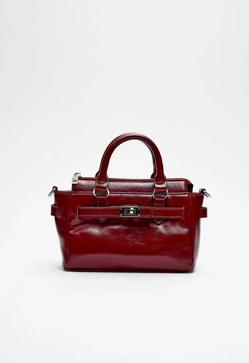 Imagen secundaria 2 - Bolso bucket efecto piel (22,99€)/ Bolso hombro luna (15,99€)/ Bolso bandolera hebilla (17,99€)