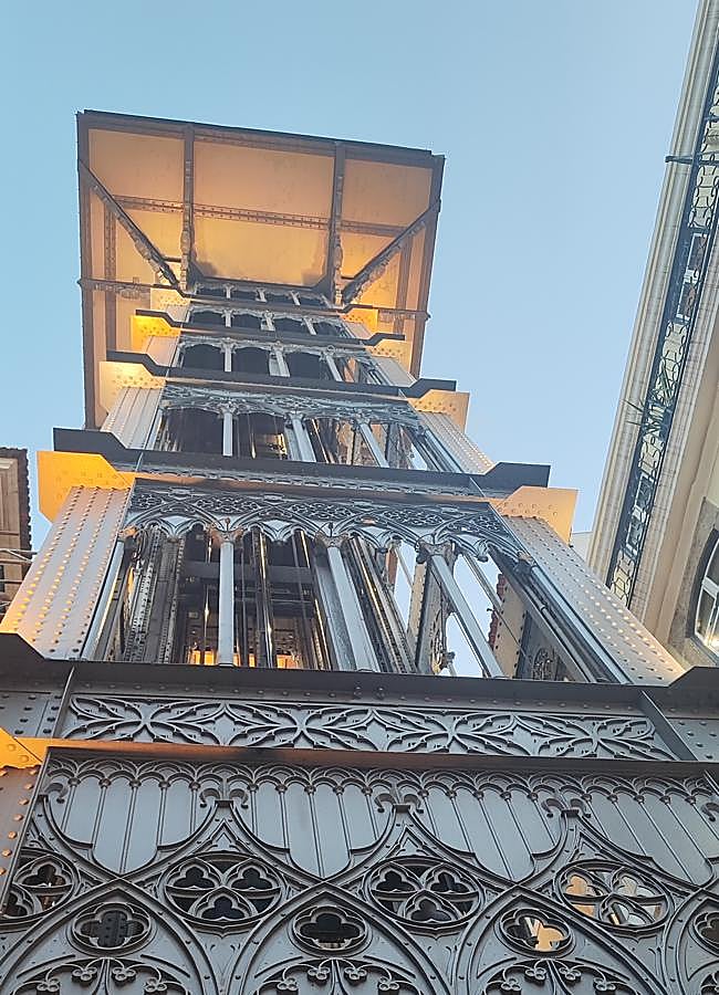 Imagen - El elevador de Santa Justa, en Lisboa, un espacio ideal para disfrutar de unas estupendas vistas de la ciudad. / AFL