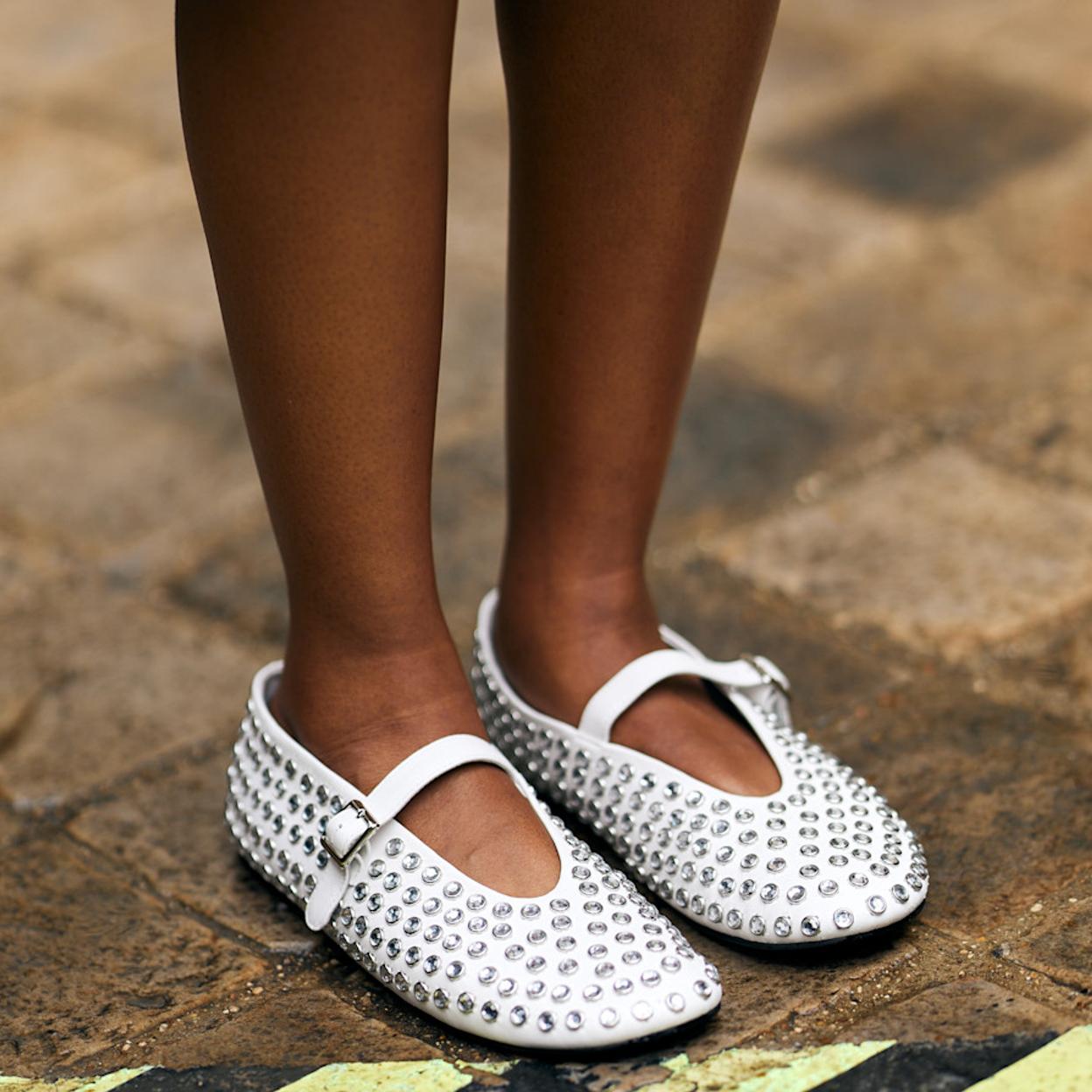 Bailarinas con hebillas.