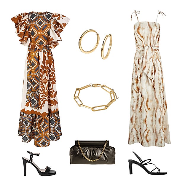 Vestido Alfie con volantes en las mangas, de COOSY (220 €). Pendientes de aro, de ARISTOCRAZY (79 €). Vestido de tirantes con lazada en la cintura, de NICE HAND (139 €). Sandalia con tacón y tiras finas, de SANDRO (245 €). Bolso Chanel, en piel, de THE SANT (250 €). Sandalia con pulsera al tobillo, de MINT & ROSE (189 €). Pulsera de eslabones, de PARFOIS (18 €).