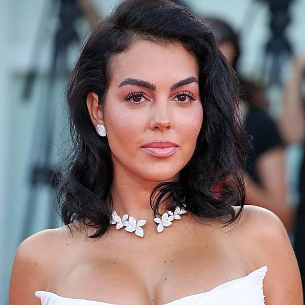 El estilo de Georgina Rodríguez: lujoso, sexy y maximalista con las prendas ajustadas como protagonistas