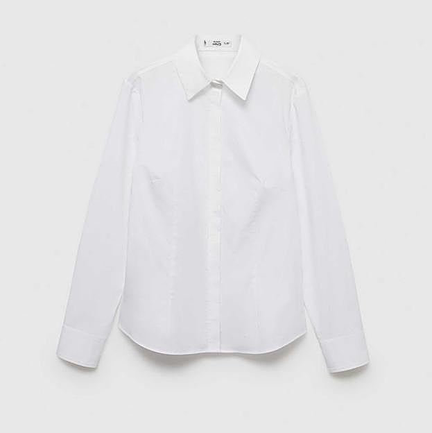 Imagen principal - Camisa entallada algodón de Mango (22,99€)/ Camisa con rayas de Parfois (32,99€)/ Camisa burdeos de H&M (17,99€)